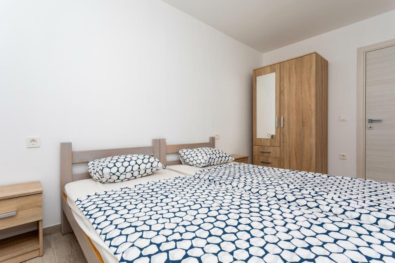 Apartments Ibis Čižići Esterno foto