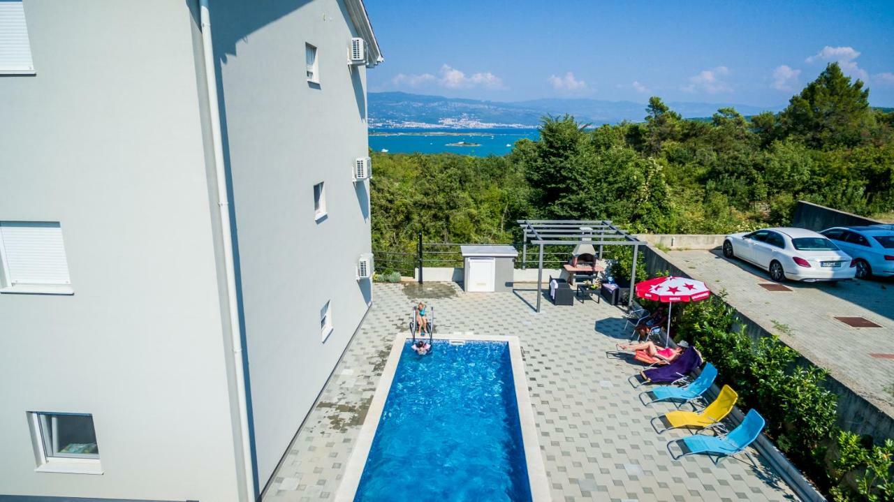 Apartments Ibis Čižići Esterno foto