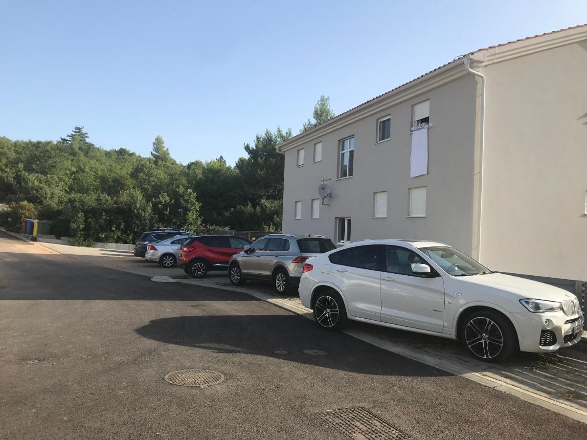 Apartments Ibis Čižići Esterno foto